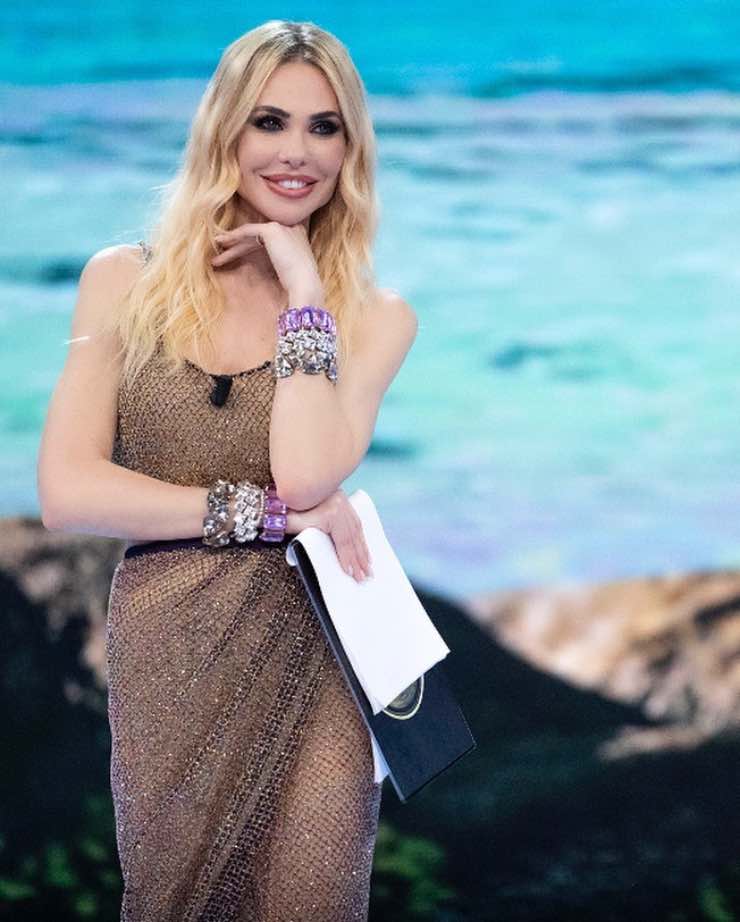 Ilary Blasi tv