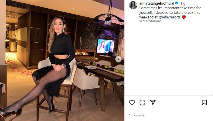 Anna Tatangelo annuncio spiazza